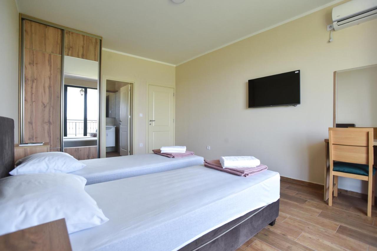 Villa Andrea 1 *