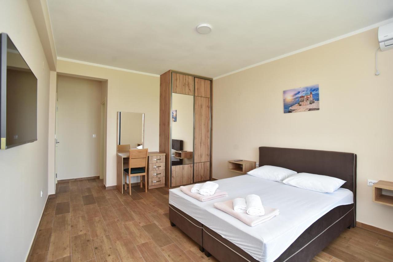 Villa Andrea 1 *
